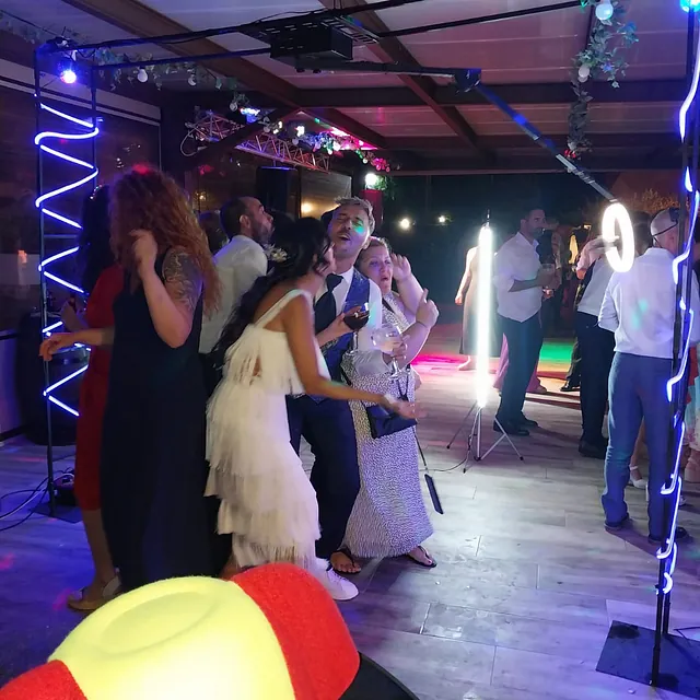 fiesta y un foto matón 